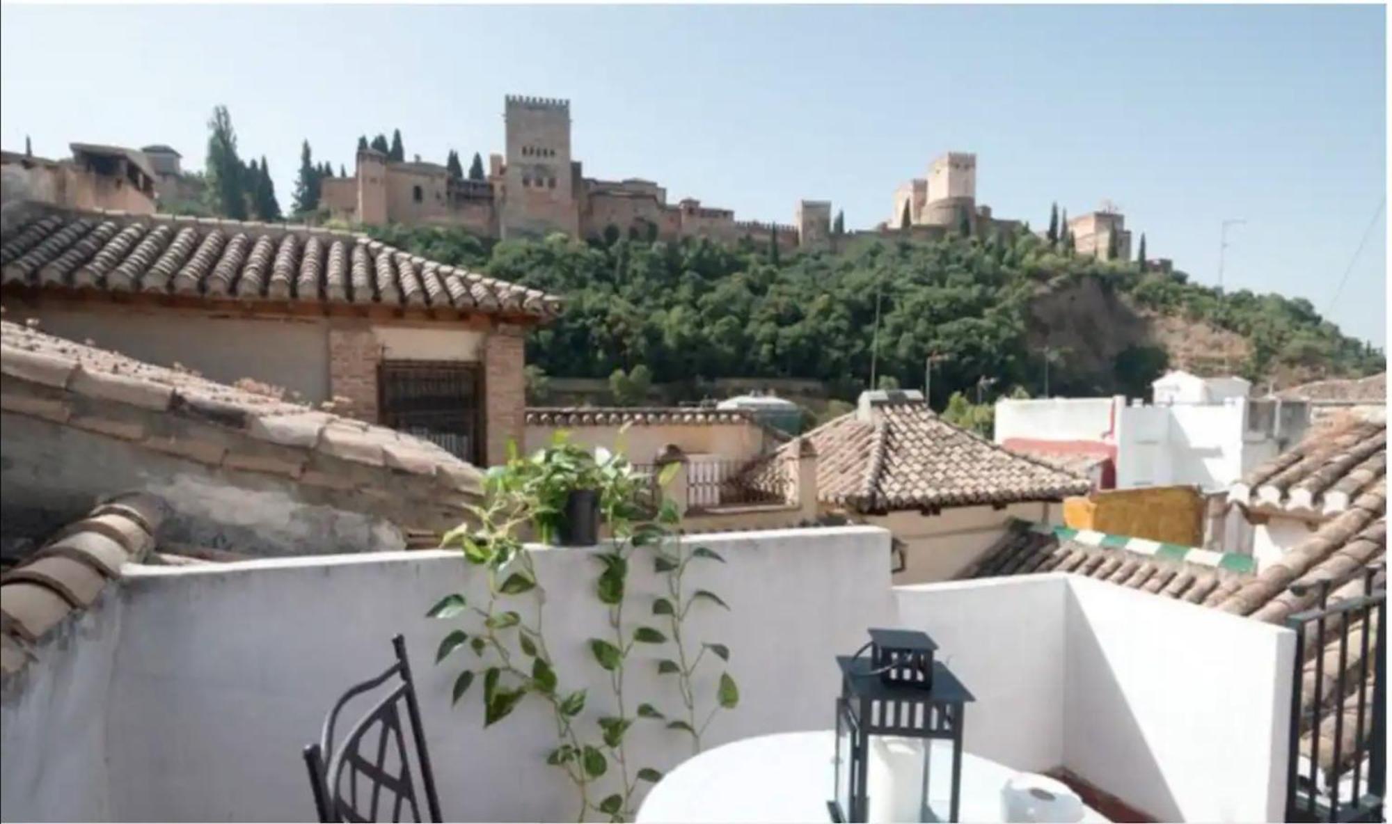 Apartamentos Centro Historico A Los Pies De La Alhambra Granada Eksteriør billede